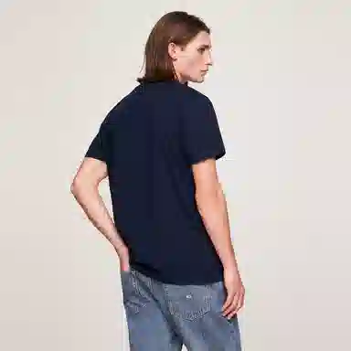 Tommy Hilfiger T