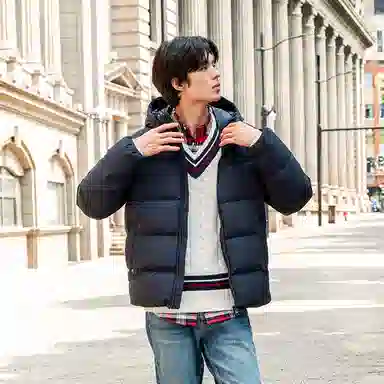 Tommy Hilfiger Lightweight Hooded Down Jacket