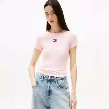 Tommy Hilfiger logo T