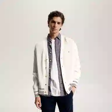 Tommy Hilfiger V