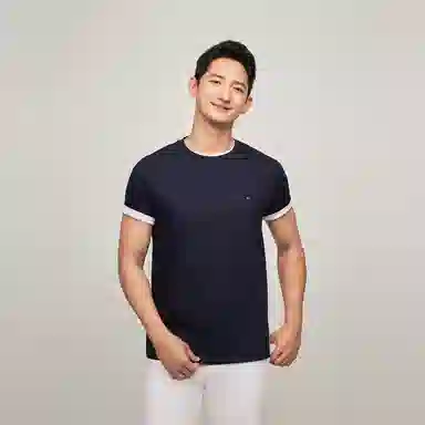 Tommy Hilfiger T