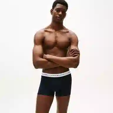 Tommy Hilfiger 3