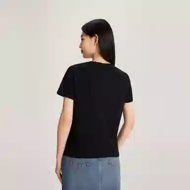 Tommy Hilfiger logo T