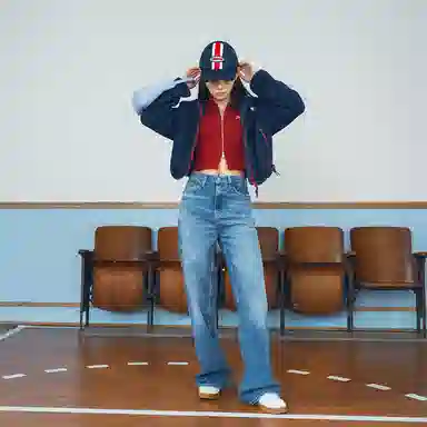 Tommy Hilfiger