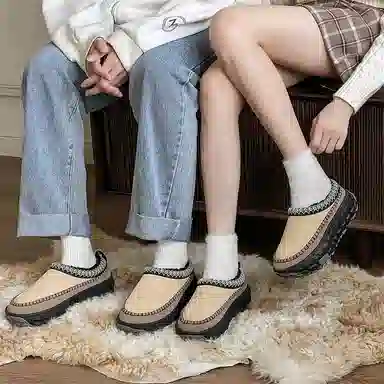 威世米邦 牛反绒 保暖防滑 轮胎厚底设计感加绒加厚 及踝 雪地靴 男女同款