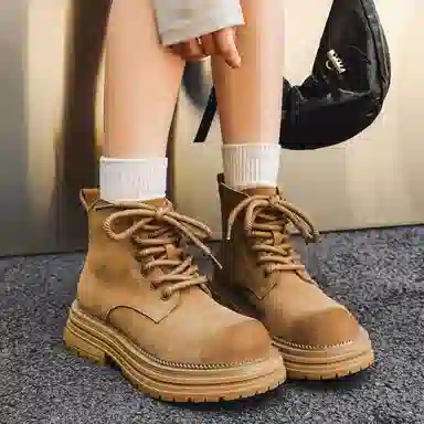 威世米邦 复古百搭 马丁靴 男女同款 黄色