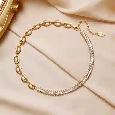 EMLEY chocker