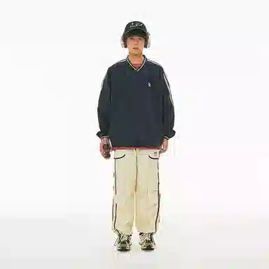 Mr. Jiangnan Vintage V-Neck Sweatshirt