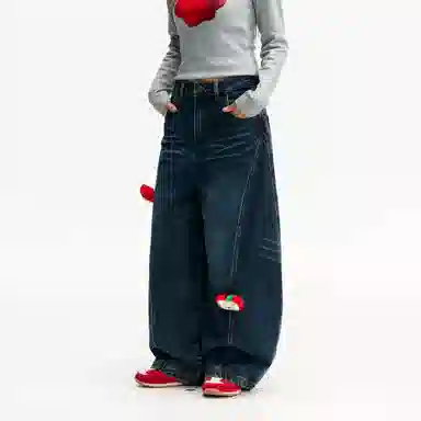 Mr. Jiangnan Retro Plush Apple Pin Wide Leg Jeans