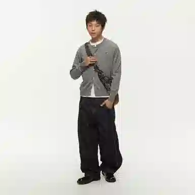 Mr. Jiangnan Heavyweight Split Heart Embroidered Twill Jeans