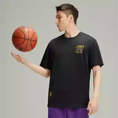 NBA T