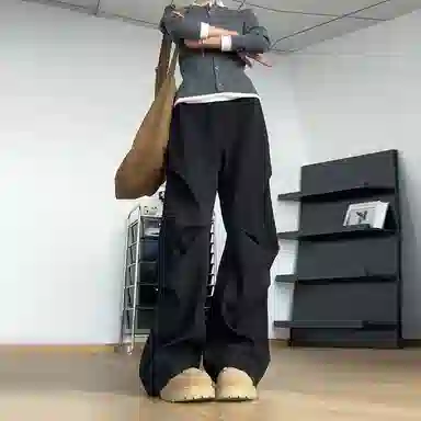 佑麟 黑色褶皱微喇西裤秋季痞帅高级感垂坠感直筒裤子宽松阔腿西装裤 男女同款
