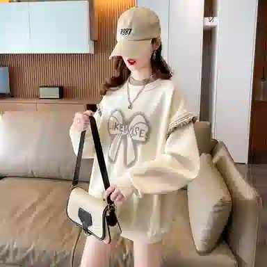 木清清 合身薄款圆领长袖卫衣 女款