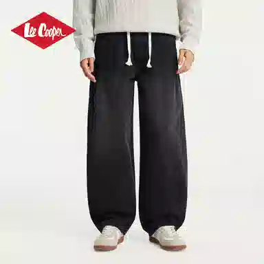 Lee Cooper