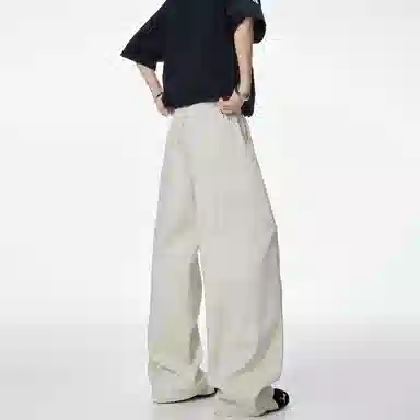 Lee Cooper