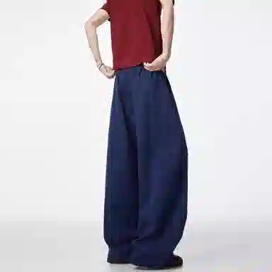 Lee Cooper