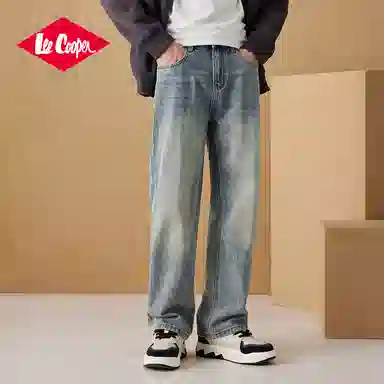 Lee Cooper