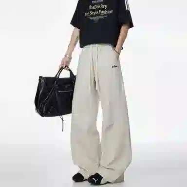 Lee Cooper