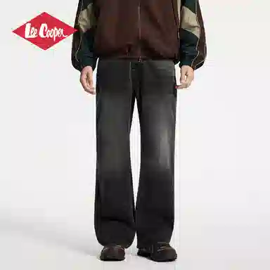Lee Cooper