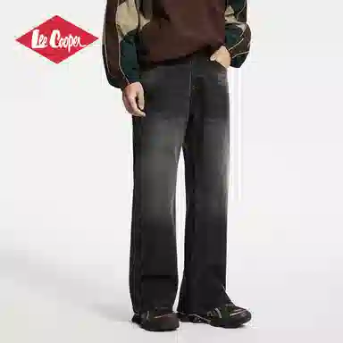 Lee Cooper
