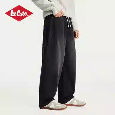 Lee Cooper