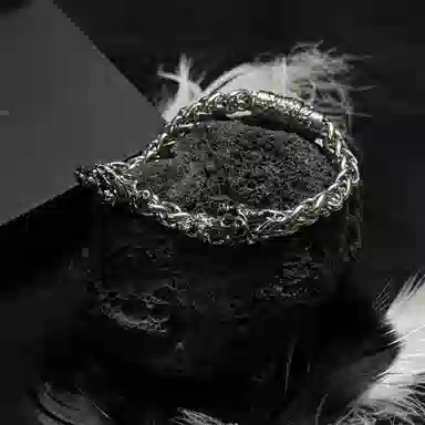 ACIUM