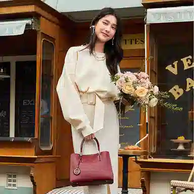 Red Dragonfly Kelly Bag Medium