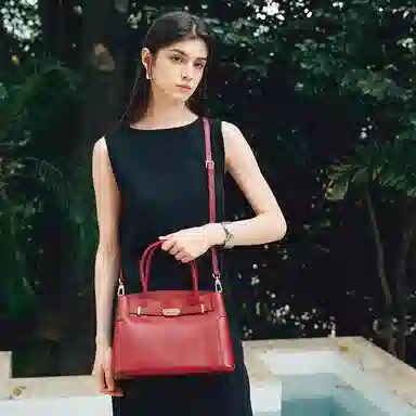 红蜻蜓 气质婚包高级感百搭 牛皮 单肩斜挎手提包 中号 女款 多色