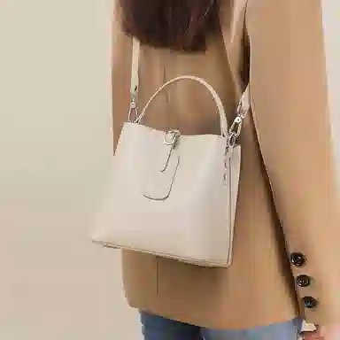 VINEYins