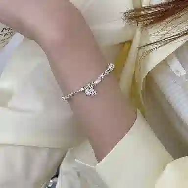 S925