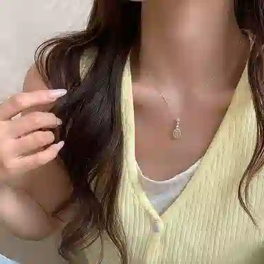 S925