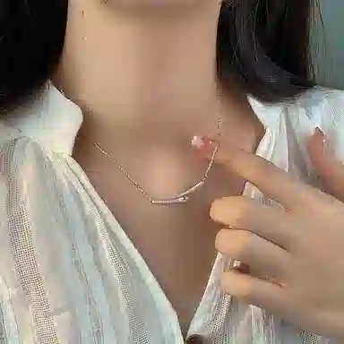 S925