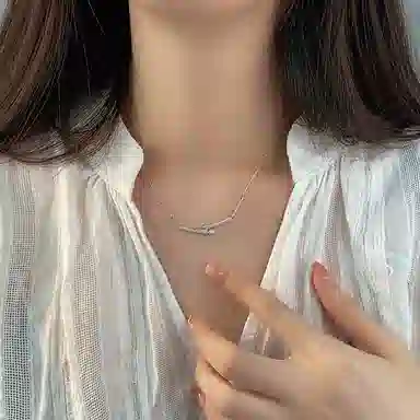 S925
