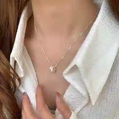 S925