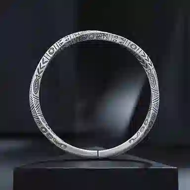 S999