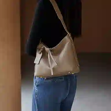 纳兰杜 小众休闲简约日常通勤时尚百搭 头层牛皮拼合成革 手提单肩斜挎包 常规 女款 大象灰
