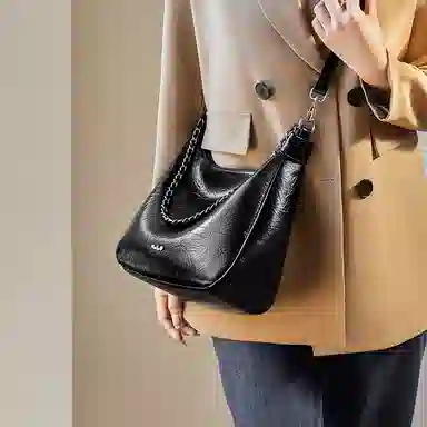 纳兰杜 时尚百搭通勤休闲软皮托特包 牛皮 链条包腋下包单肩包 大号 女款 子夜黑/米白色