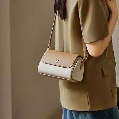 纳兰杜 百搭休闲通勤实用潮流 头层牛皮 圆筒包斜挎包 女款 米白拼杏/大象灰