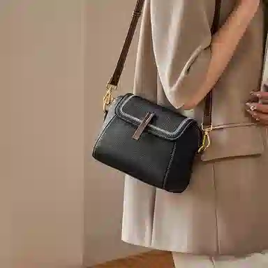 纳兰杜 女士包包洋气复古百搭通勤高级感包包休闲真皮女包 牛皮拼合成革 斜挎包小方包单肩包 中号 女款 大象灰