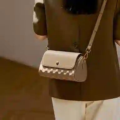 纳兰杜 百搭时尚高颜值精致小众 头层牛皮拼合成革 单肩包 女款 米白色/大象灰