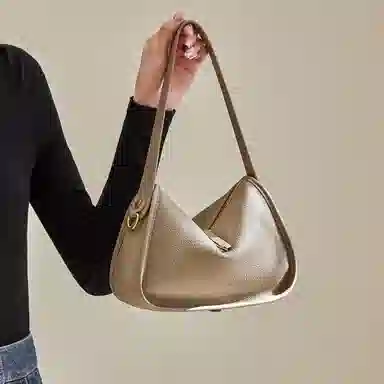 纳兰杜 包包女时尚百搭通勤高级感品牌女包 头层牛皮 枕头包斜挎包单肩包腋下包 中号 女款 大象灰