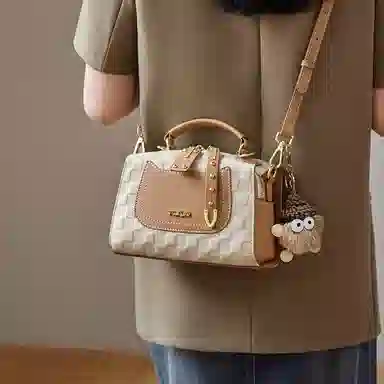 纳兰杜 女包撞色波士顿包包女大容量百搭通勤简约 牛皮合成革 手提包单肩斜挎包手拎包 小号 女款 米白拼杏