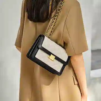 纳兰杜 时尚小众百搭高级感潮流 牛皮拼合成革 小方包单肩包 小号 女款 米白拼黑/米白拼杏色