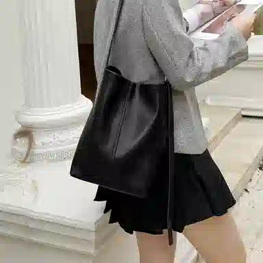 纳兰杜 通勤复古时尚百搭高级感实用 牛皮拼合成革 水桶包斜挎单肩包 迷你 女款 子夜黑/金棕/咖啡色