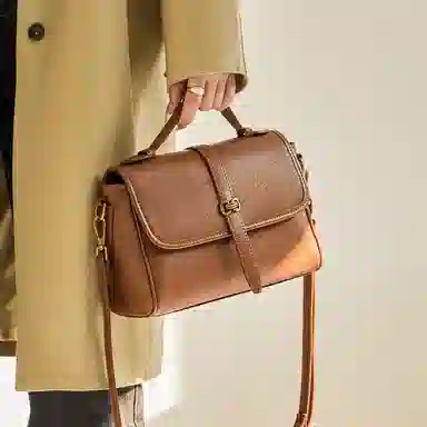 纳兰杜 高级感时尚百搭复古纯色简约小方包 牛皮拼合成革 单肩包斜挎包手提包 中号 女款 植鞣棕色