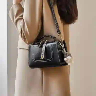 纳兰杜 包包女包高级感百搭潮流时尚简约通勤小众 牛皮拼合成革 波士顿包手提包单肩包斜挎包 中号 女款 棕色