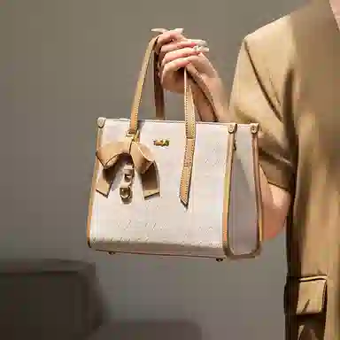 纳兰杜 女包通勤百搭大容量实用休闲女士包包 牛皮拼合成革 手提包托特包单肩包斜挎包 常规 女款 米白拼杏/子夜黑