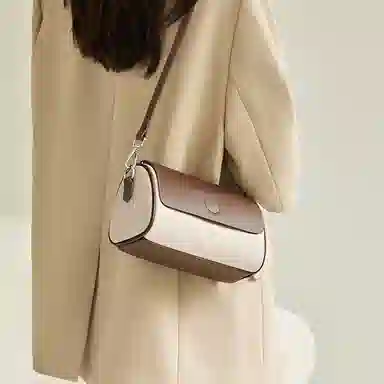 纳兰杜 流行时尚拼色高级感设计感百搭大容量 牛皮 小圆包圆筒包单肩斜挎包 常规 女款 米白配咖色/奶茶配杏色