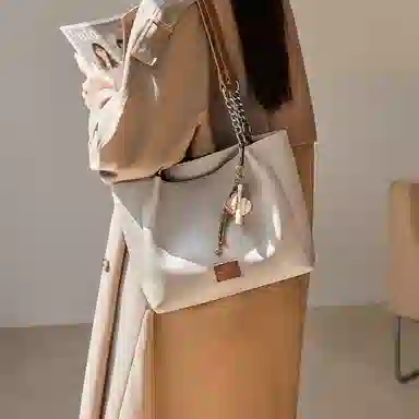 纳兰杜 休闲百搭高颜值小众高级感 牛皮拼合成革 单肩包 大号 女款 植鞣白拼棕色/植鞣棕色