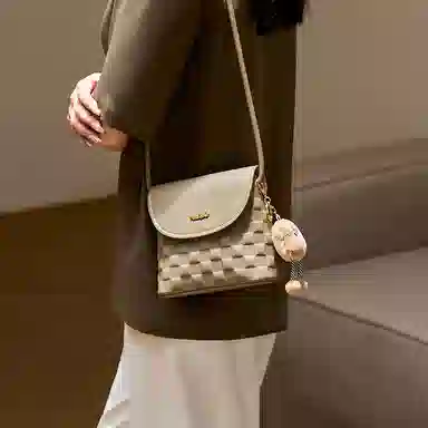 纳兰杜 休闲百搭时尚通勤高级感 头层牛皮拼合成革 单肩斜挎包 常规 女款 米白拼杏/大象灰